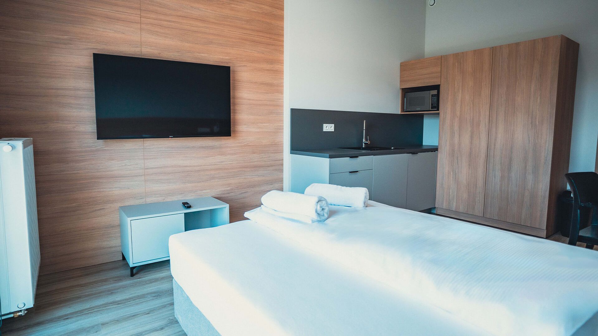 available rooms 