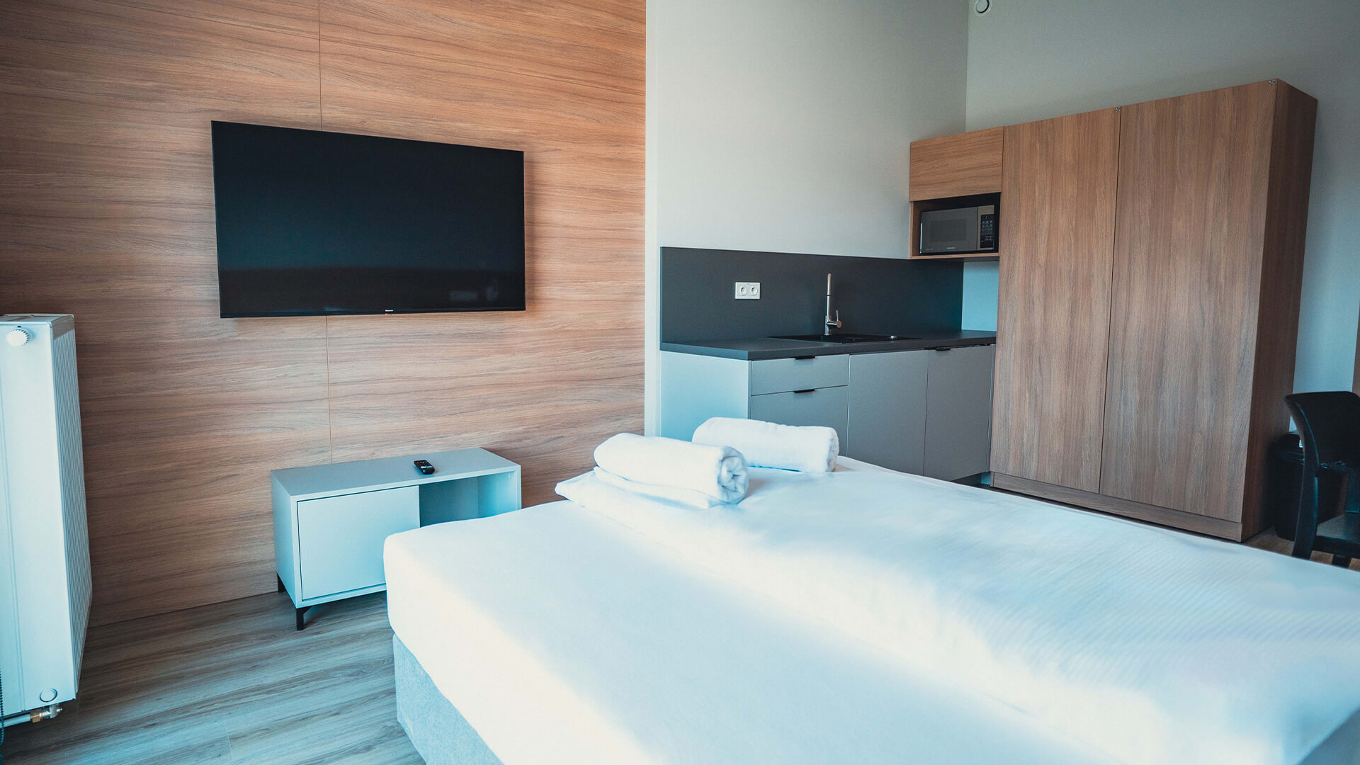 available rooms 